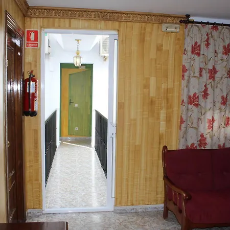 호스탈 도나 카르멘 론다