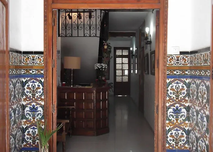 Dona Carmen בית הארחה רונדה